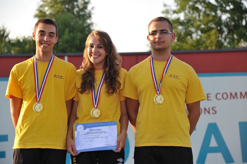 L'équipe junior championne de France.